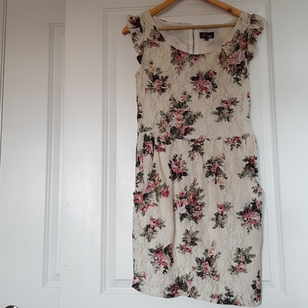 Yumi Dress